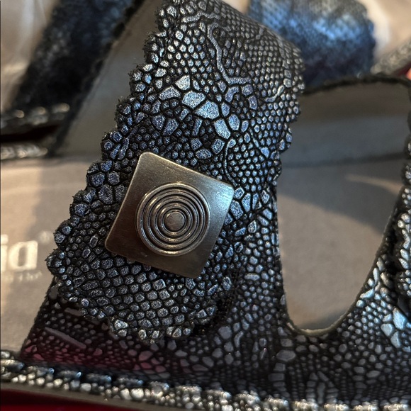 Alegria new in box  Black Lace Sandals - Picture 9 of 9